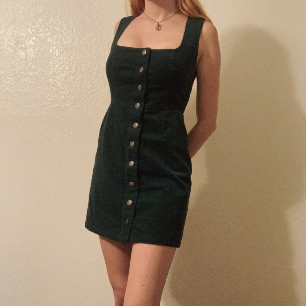 🪴Green Corduroy Dress🪴